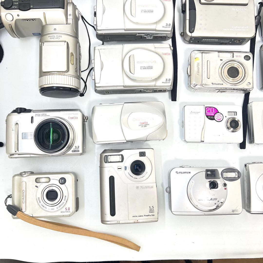 デジカメ　31台　まとめ売り　OLYMPUS FUJIFILM SONY など