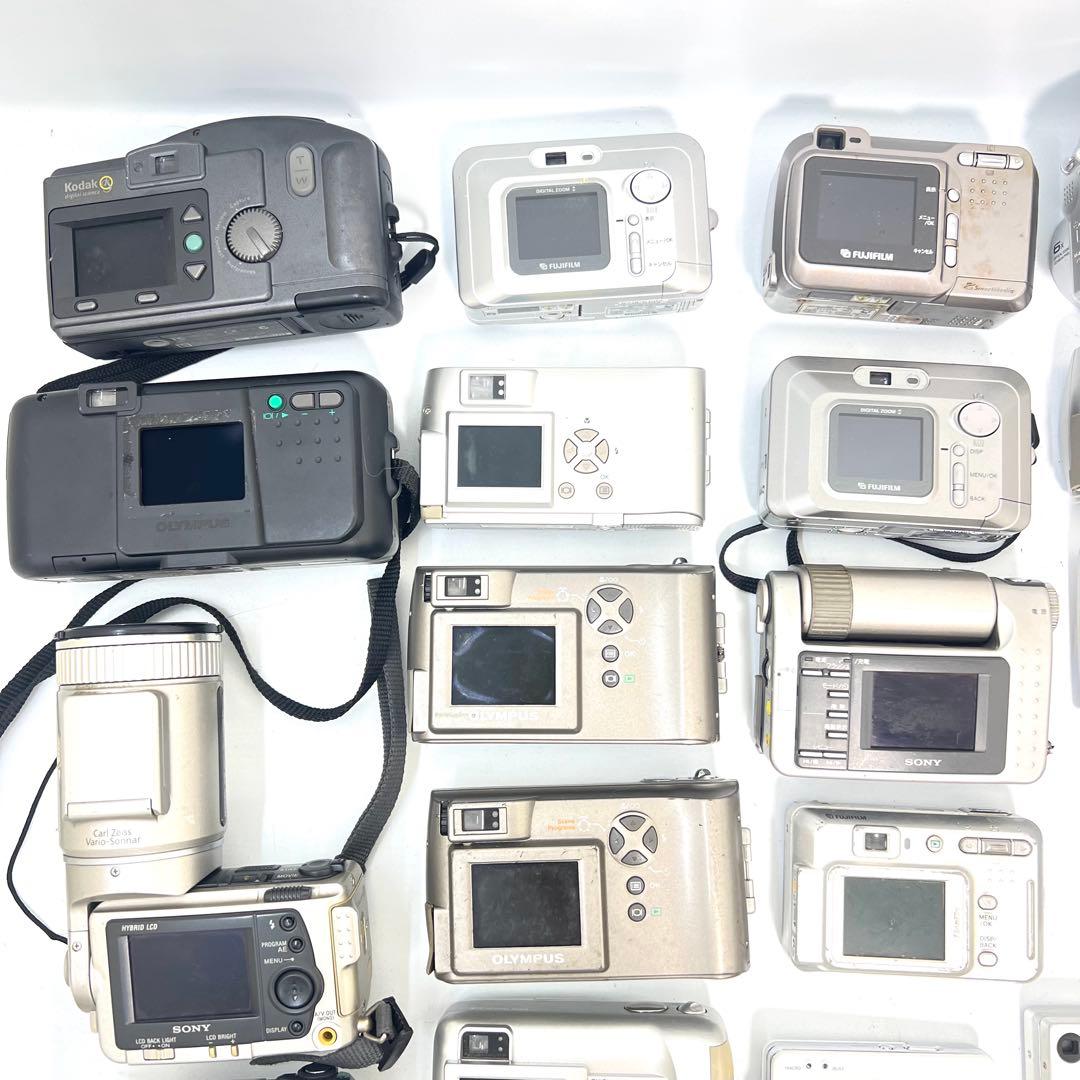 デジカメ　31台　まとめ売り　OLYMPUS FUJIFILM SONY など