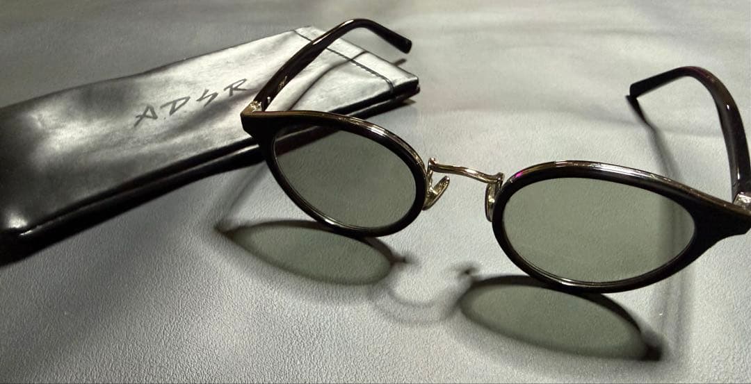 ADSR ブラックオーバルサングラス　A.D.S.R
