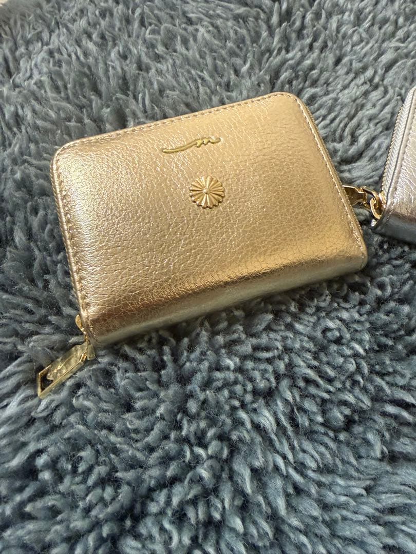 【新品未使用】菊の御紋入り　財布　牛皮使用　金　銀　カードケース小銭入れ