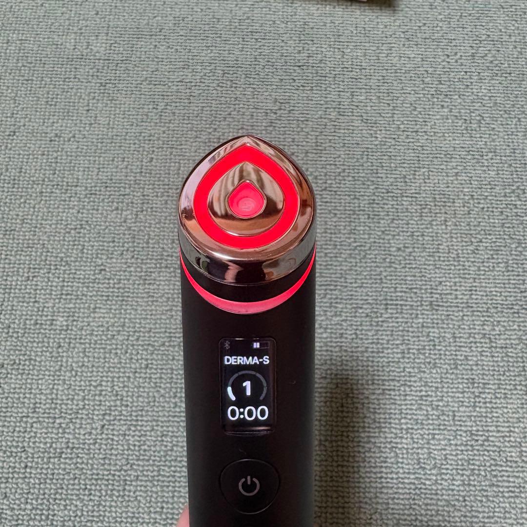 【美品】メディキューブ AGE-R ブースタープロ / Medicube 美顔器