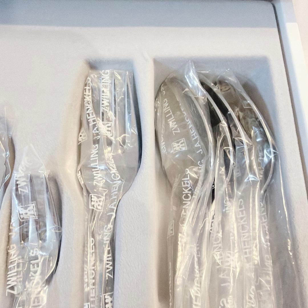 【未使用】 ツヴィリング ヘンケルス カトラリー テーブルウェアセット 27本