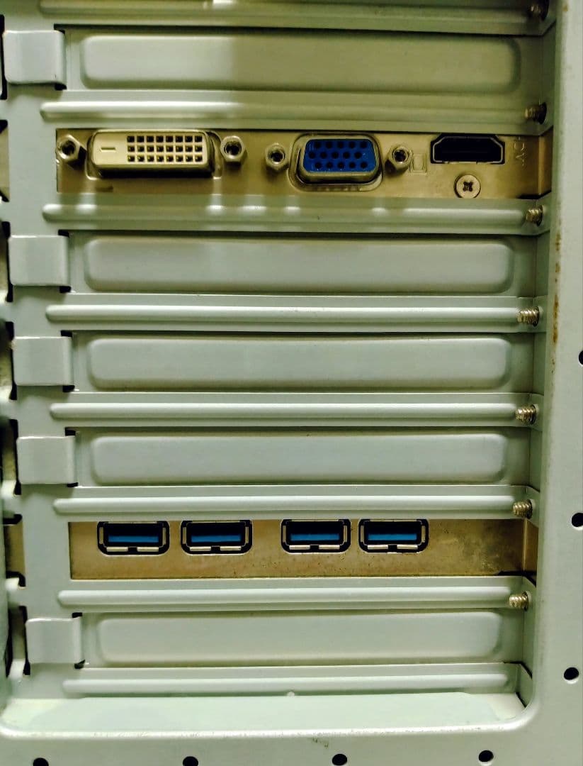 自作PC Win10 H270-PLUS i7-6700 8GB 300GB