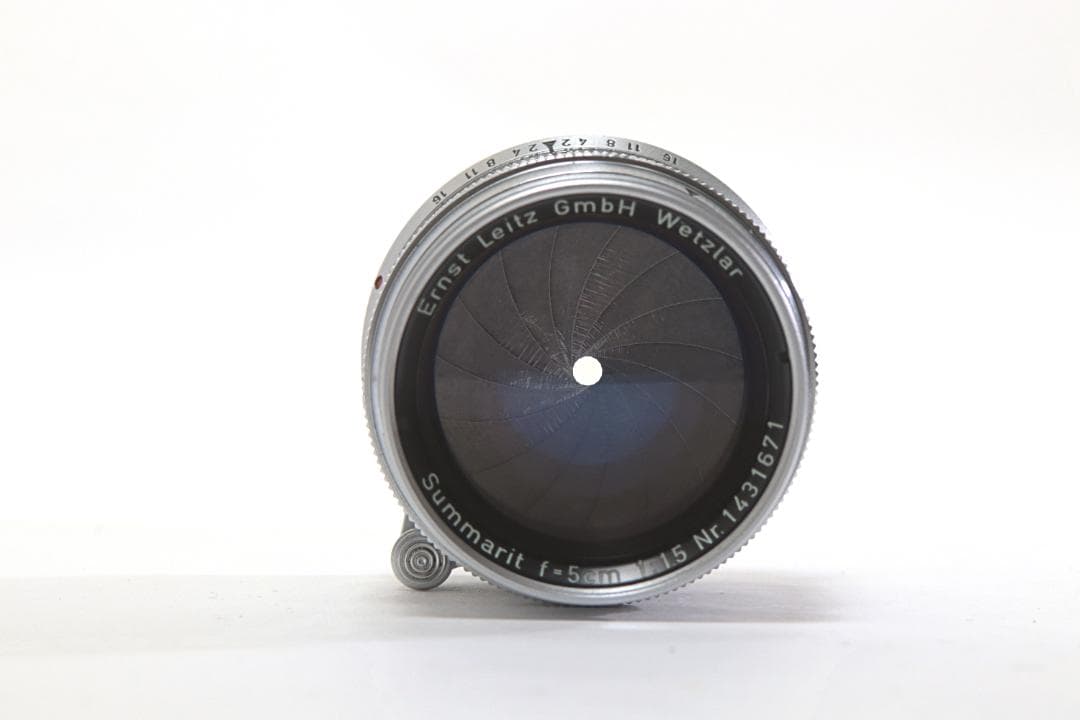 ライカ Leica 単焦点レンズ summarit 5cm f1.5 シルバー