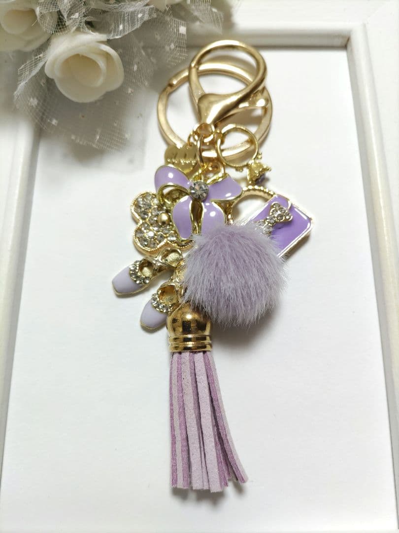 ハンドメイドチャーム　キーホルダー　キラキラカメリア　黒系　他おまとめ