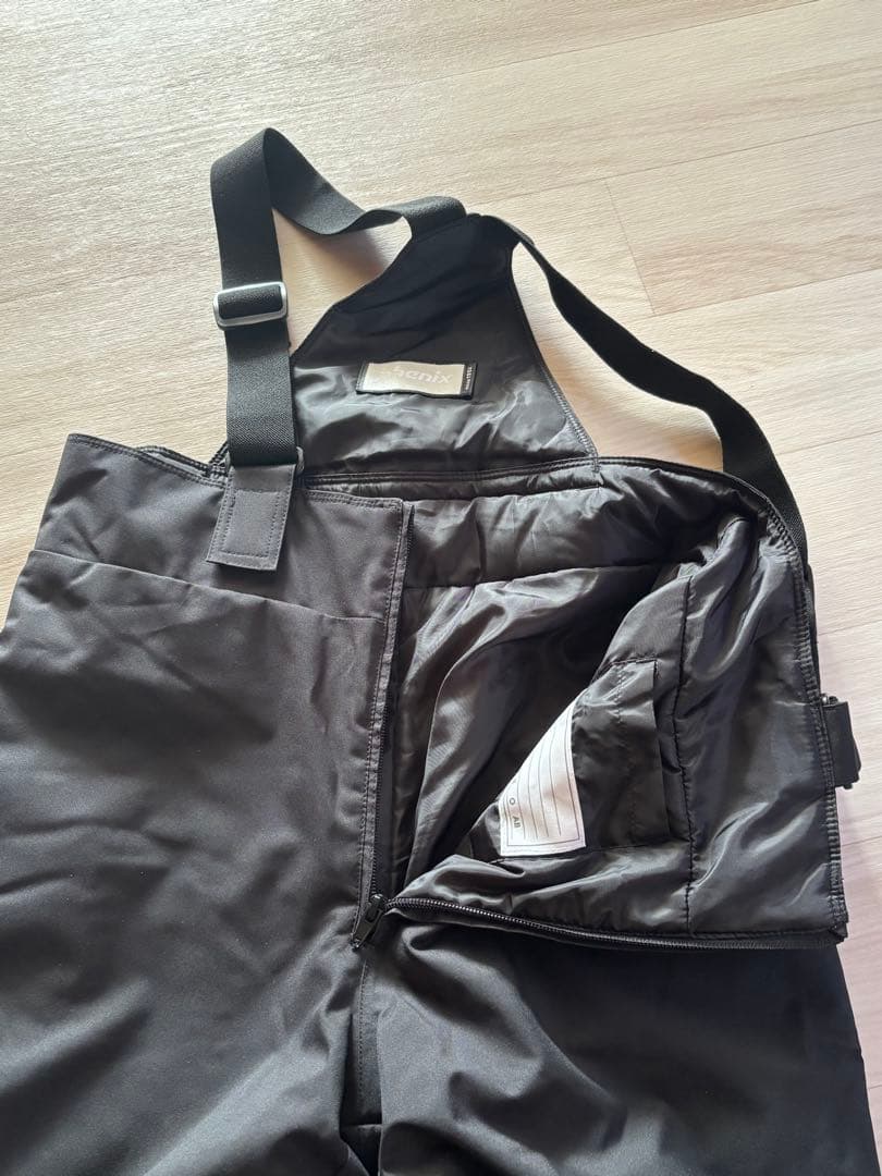 Phenix キッズスキーウェア160㎝ブラック✖️オリーブグリーンサイズ調節可能