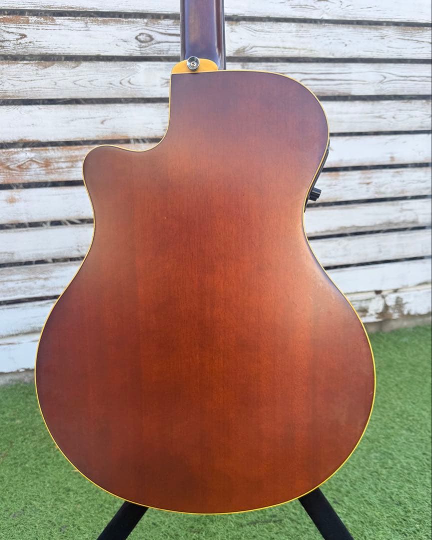 ヤマハ エレアコ APX-4A