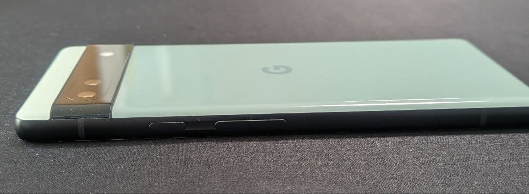 【中古】Google Pixel 6a 本体 充電ケーブル付き【保護ケース付】