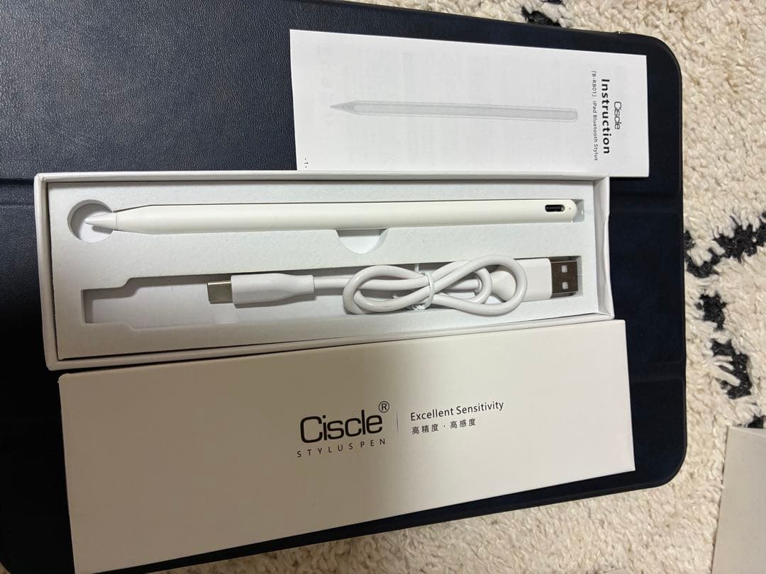 iPad本体 タッチペン 充電器 ケース付き A16