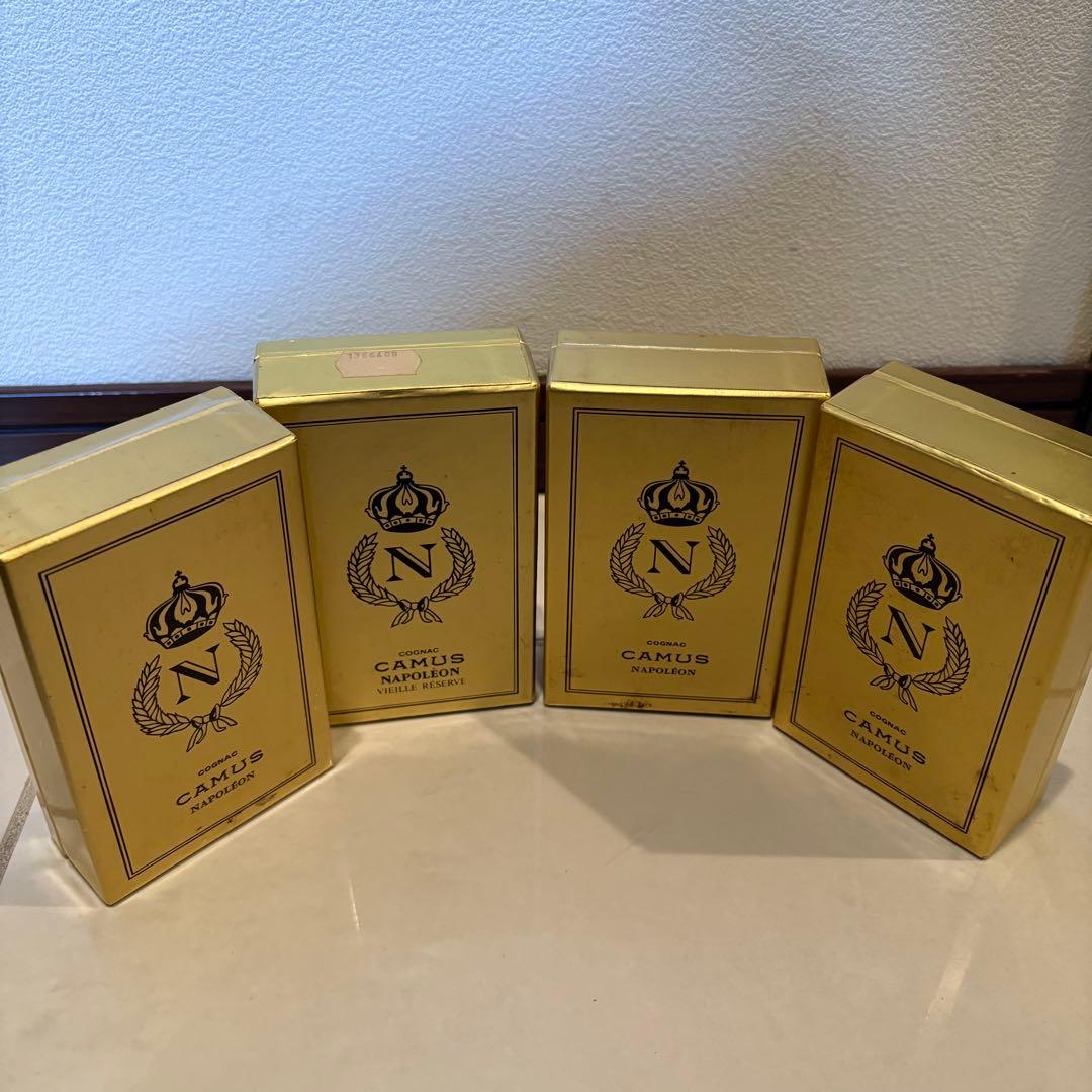 カミュ　ブック　ナポレオン　700ｍｌ　4本　未開栓