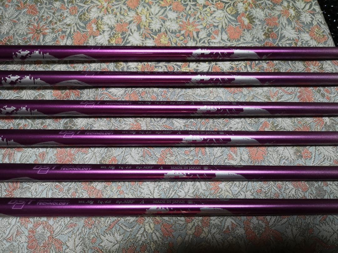 Keroさん検討中ゼクシオ10レディース アイアンセット　Aシャフト