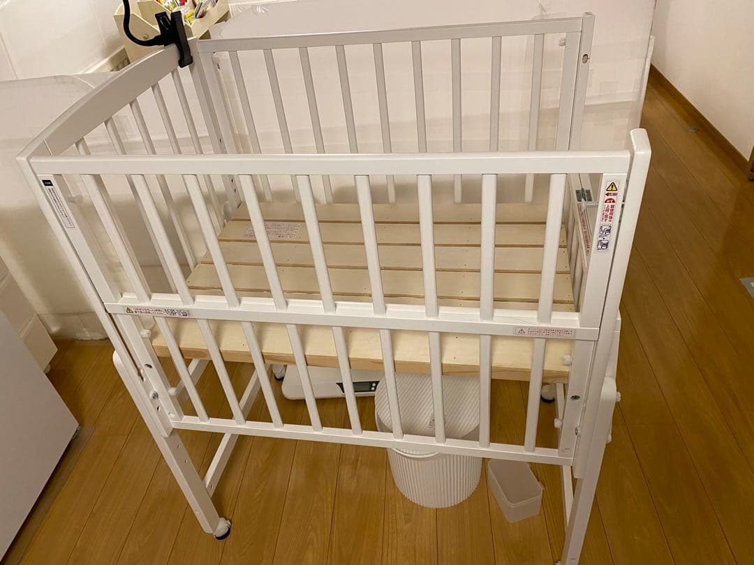 【aki】ベビーベッド 大和屋 ノモック Wドア　ハイ ミニ ホワイト