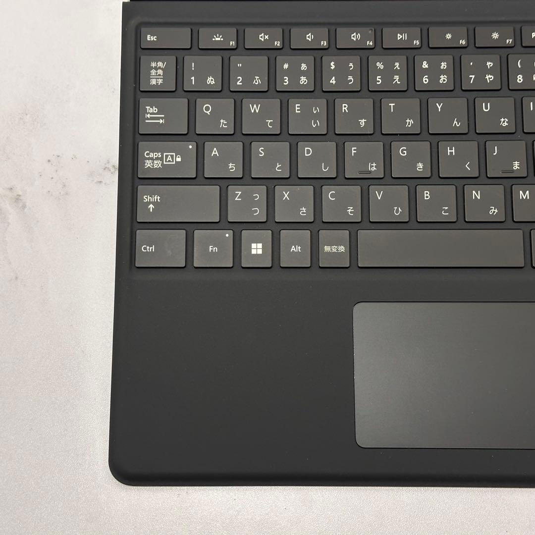 【準新品】Surface Pro 8 Corei5/8/128