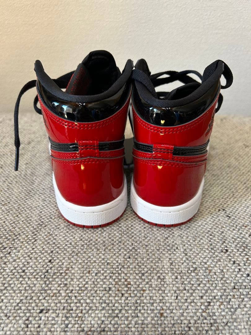 スニーカー Nike Air Jordan 1 High OG \"Patent Bred\"