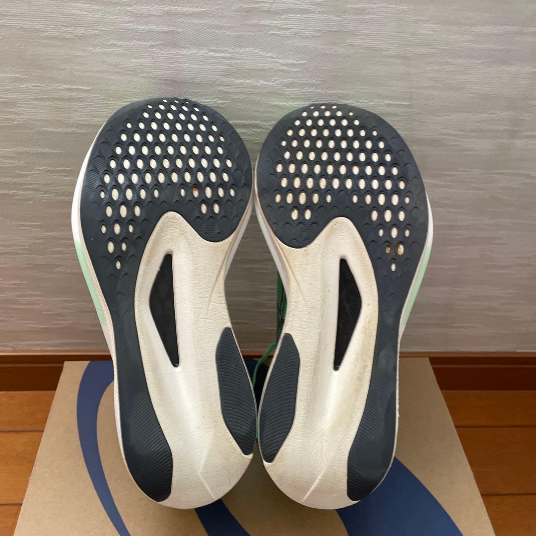 ASICS マジックスピード5