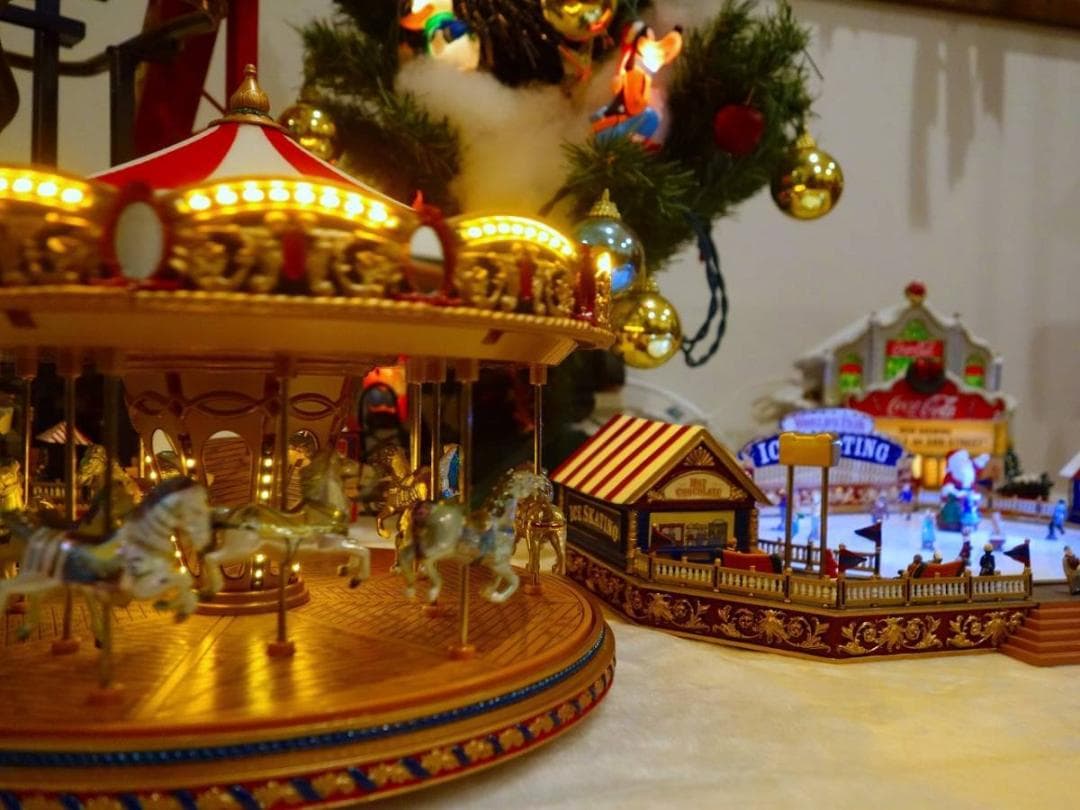 ミスタークリスマス ゴールドラベル メリーゴーランドオルゴール