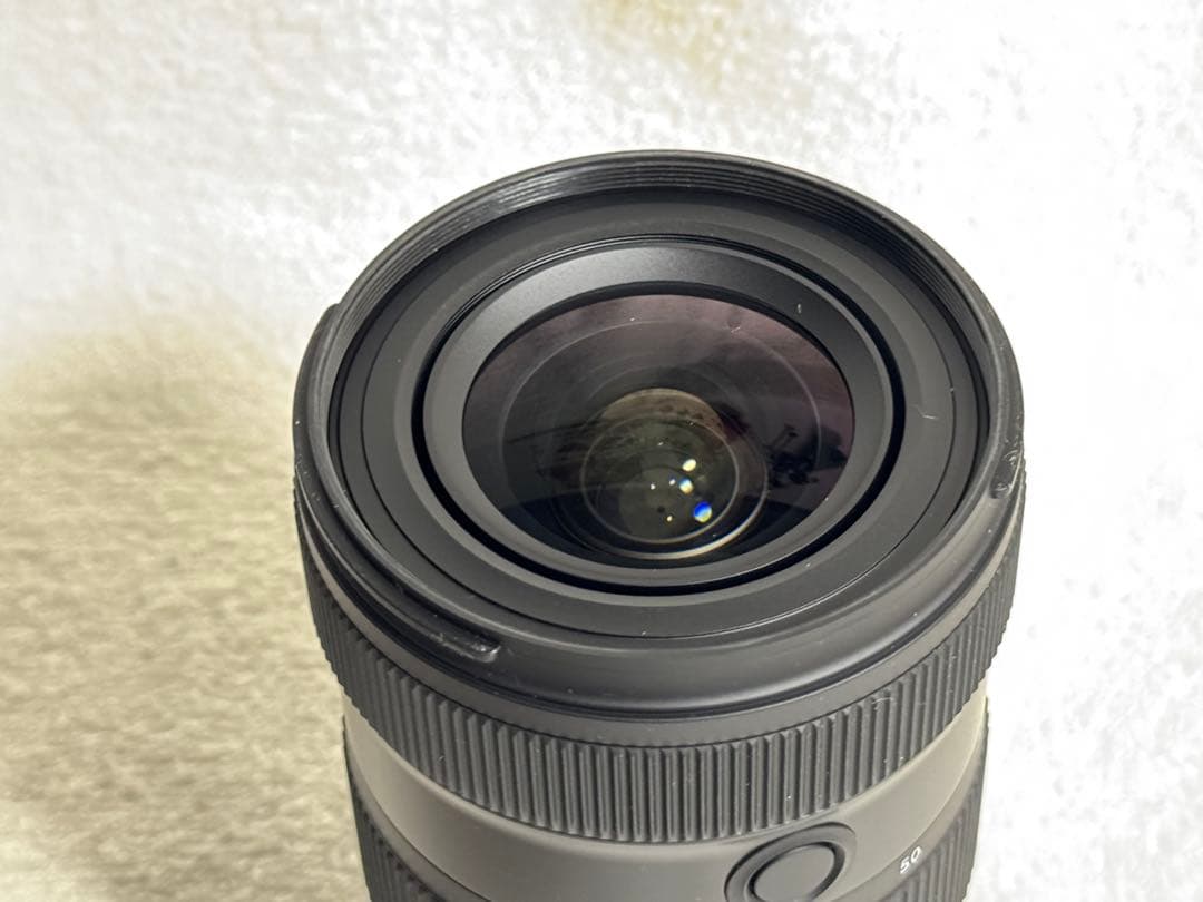 値下　ほぼ未使用 美品　TAMRON17-50mm F/4 Di III VXD