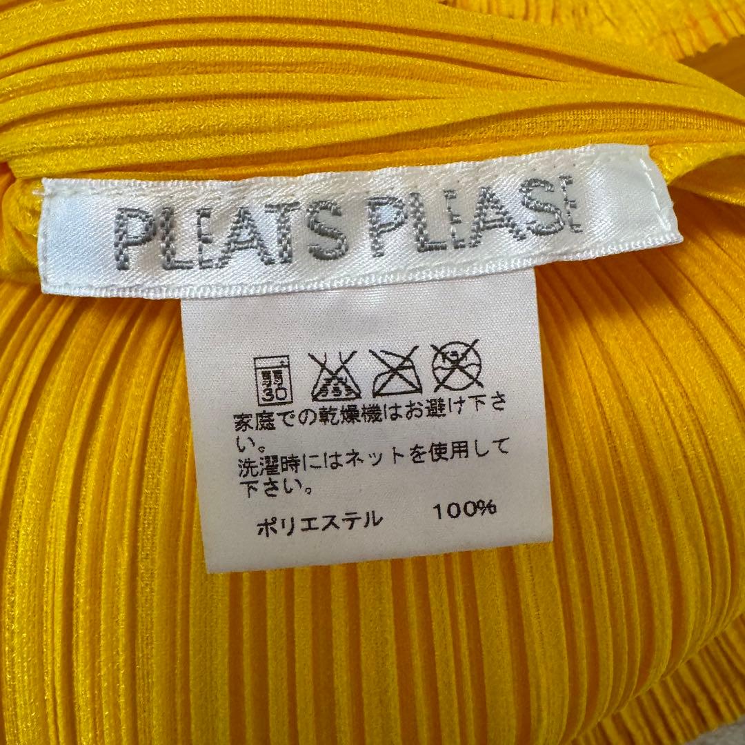 極美品✨PLEATS PLEASE 斜めプリーツ　変形　イエロー　ノースリーブ