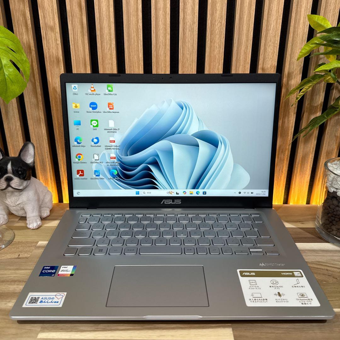 ハイスペック‼️ASUS☘️i7 第11世代☘️16GB☘512GB☘️ノートパソコン