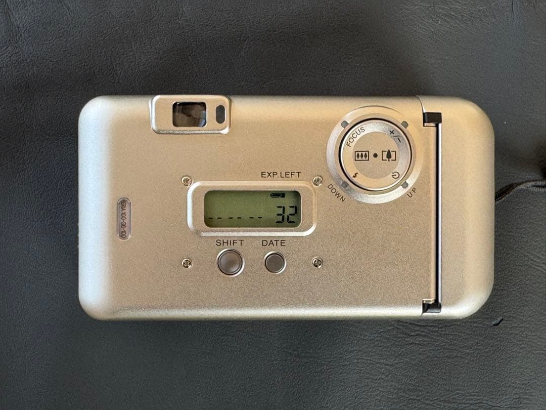 フィルムカメラ fujifilm tiara zoom