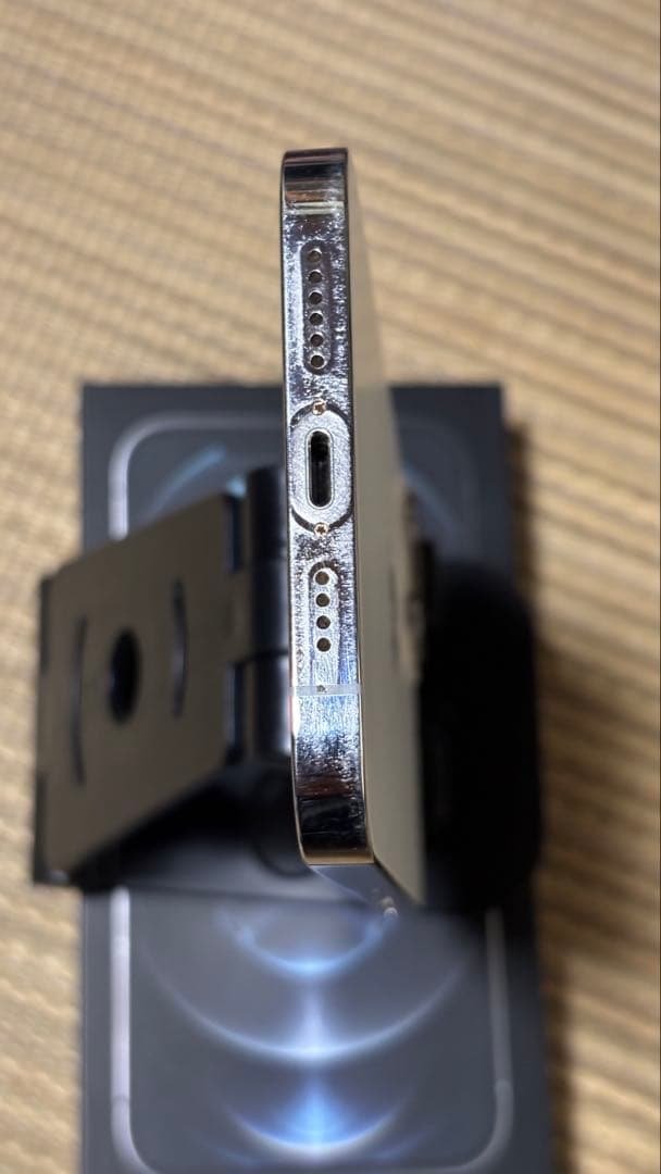 Apple iPhone 12 Pro Max グラファイト