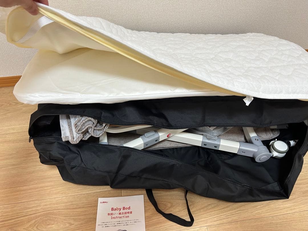 ベビー用寝具・ベッド y