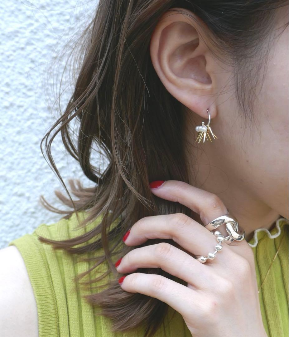 e.m. ピアス フープ スタッズ パール コーン S