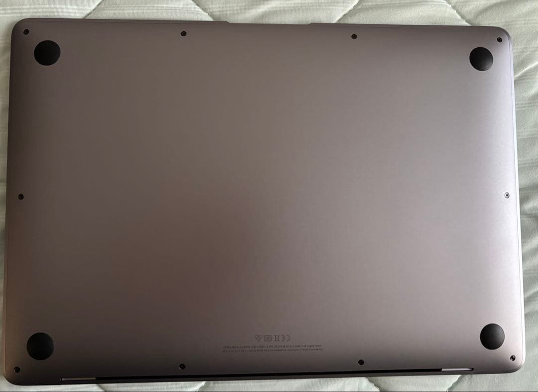 【極美品】macbook air M1 8gb 256gb