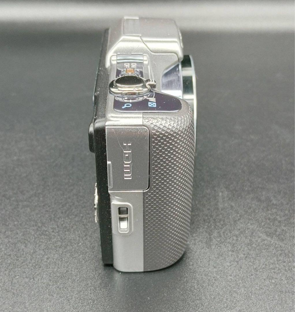 OLYMPUS SZ-10 デジカメ 本体・バッテリー・USBケーブル付き