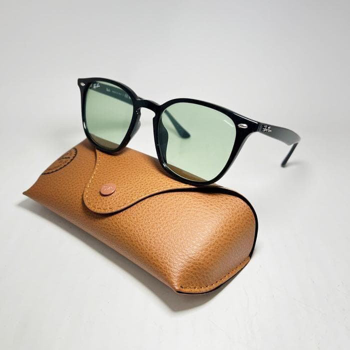 【国内正規品】最速発送 RB4258F-6012 レイバン サングラス グリーン