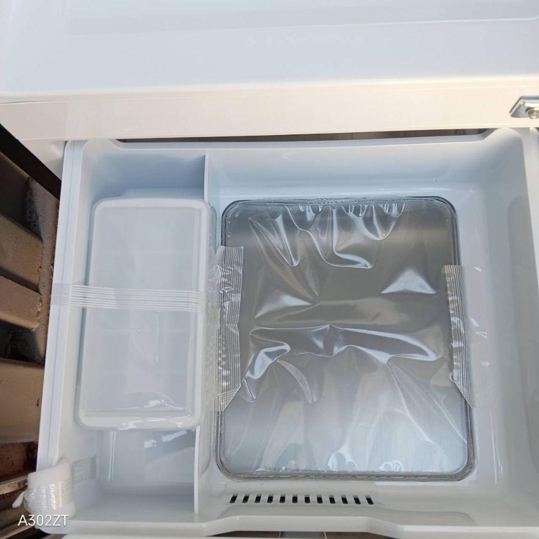 【1058】　ハイアール　最新モデル　冷蔵庫　162L