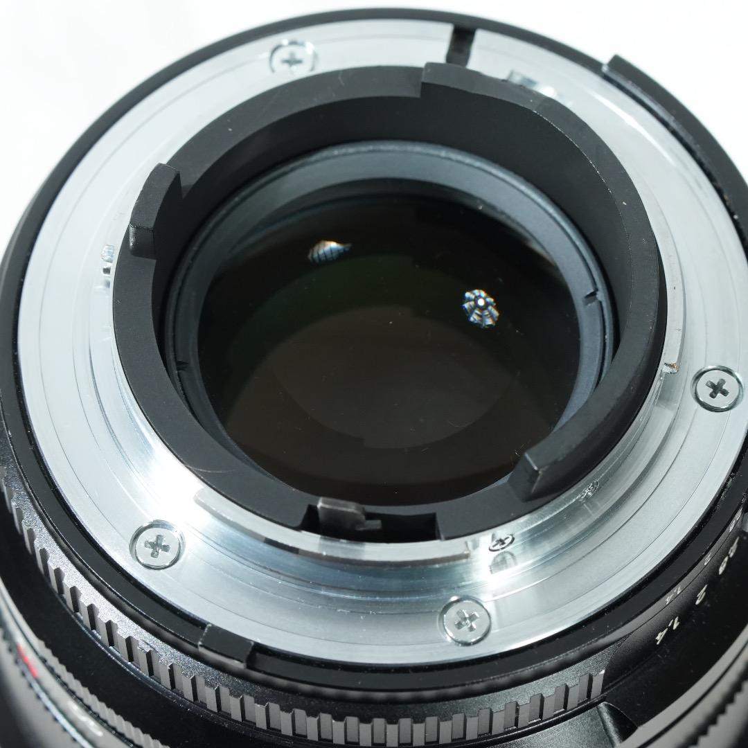 【中古】ZEISS Planar T* 1.4/85 ZF