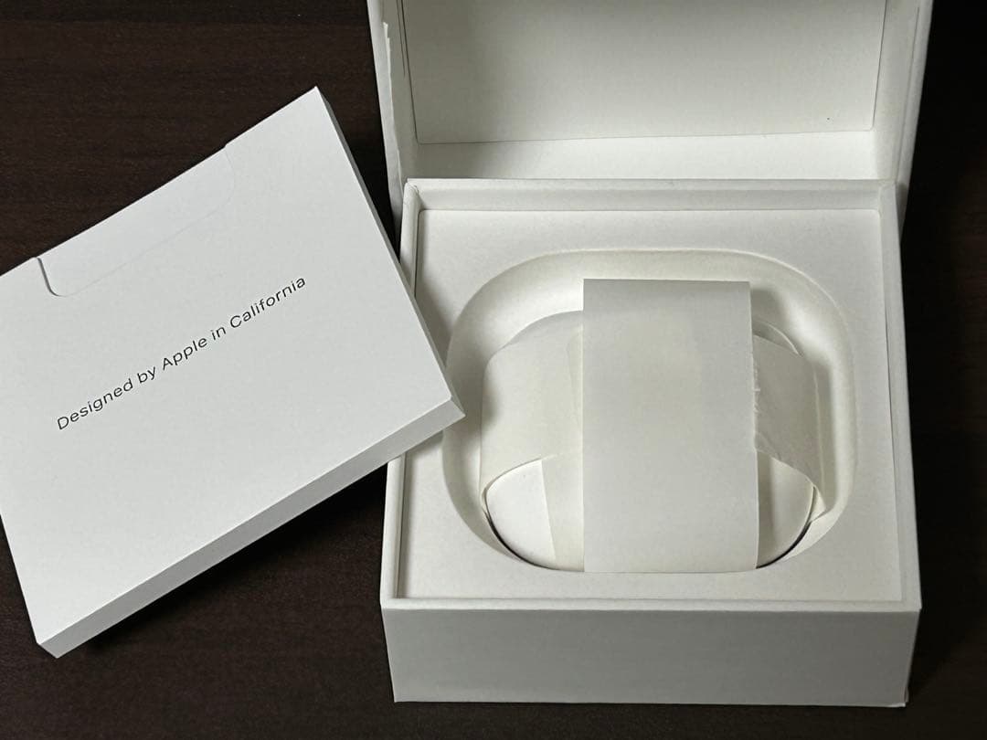 【未使用に近い美品】AirPods（第4世代）アクティブノイズキャンセリング搭載