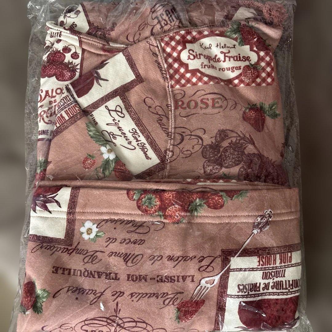 ピンクハウス PINKHOUSE Salon de Fraiseフーディ タグ付