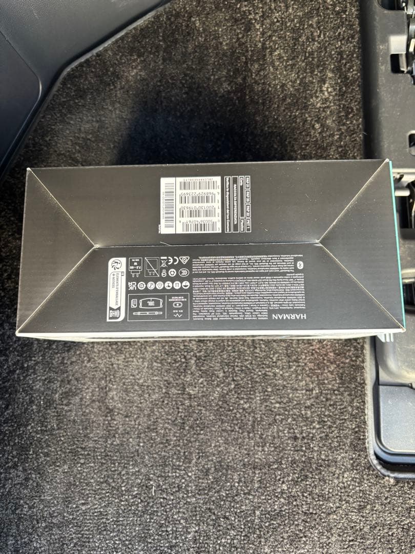 【新品、未開封】JBL Charge 6 ワイヤレススピーカー　ブラック