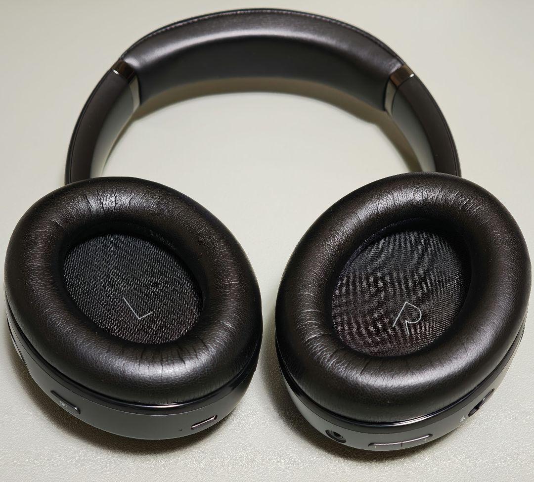 【ほぼ未使用】JBL Tour One M2 ワイヤレスヘッドホン スタンド付き