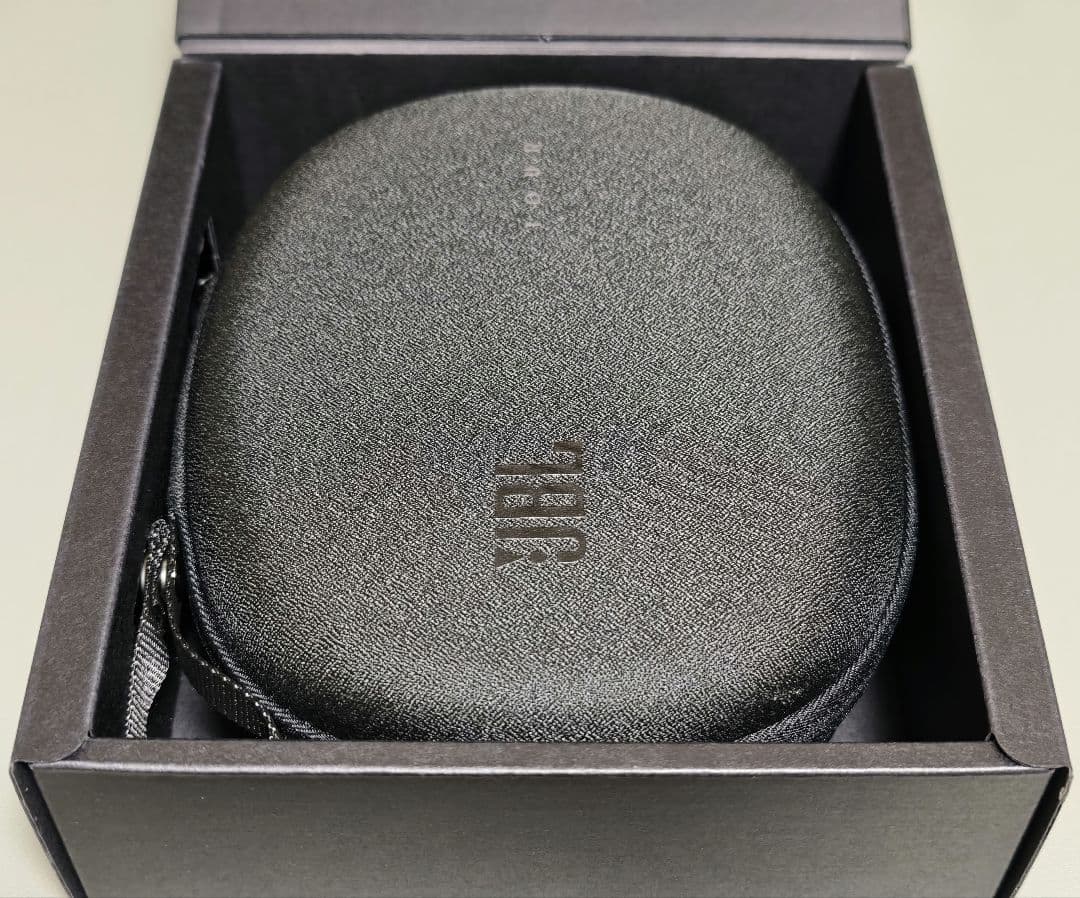 【ほぼ未使用】JBL Tour One M2 ワイヤレスヘッドホン スタンド付き