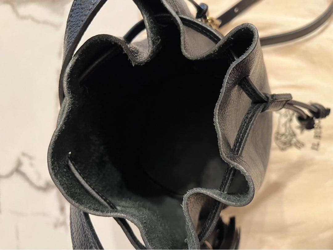 IL BISONTE 巾着型ショルダーバッグ限定品 値下げ中