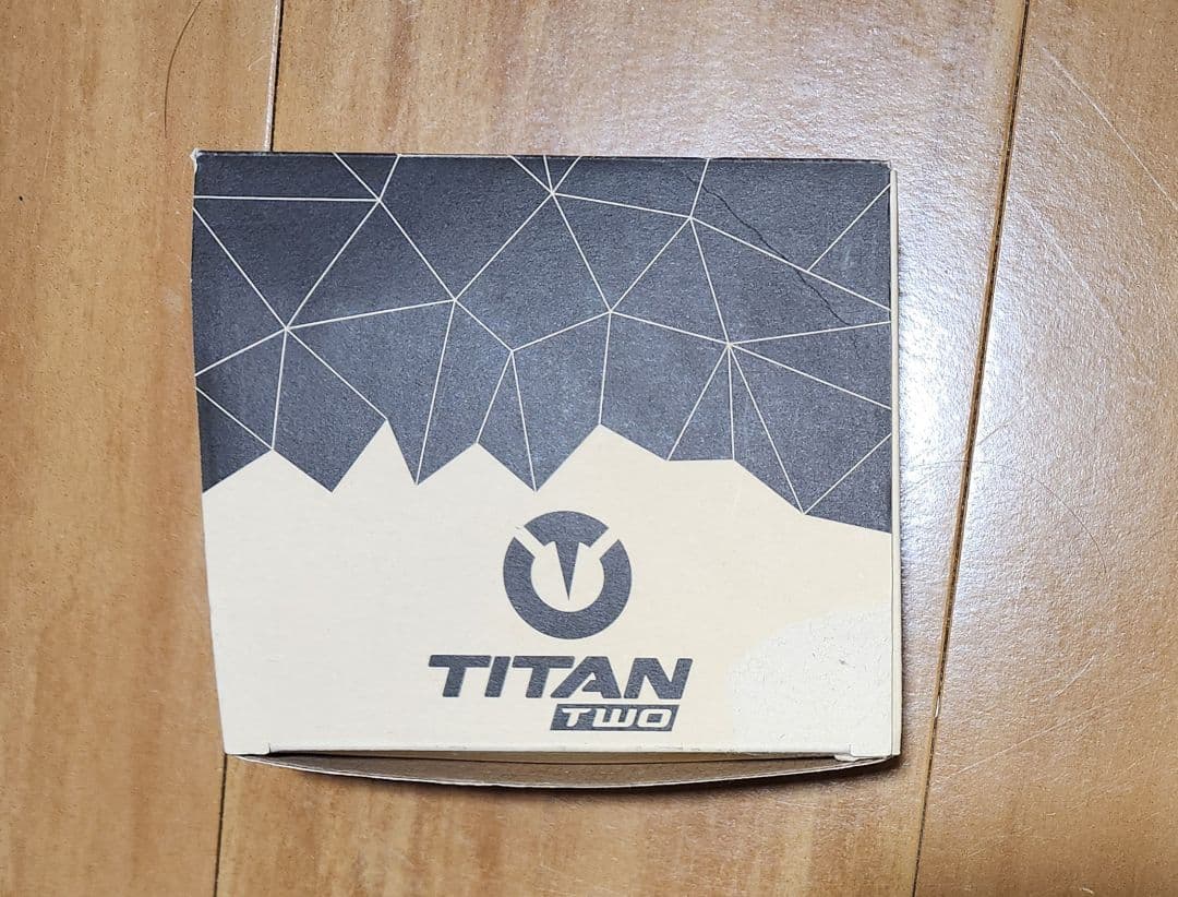TITAN TWO コントローラーコンバーター