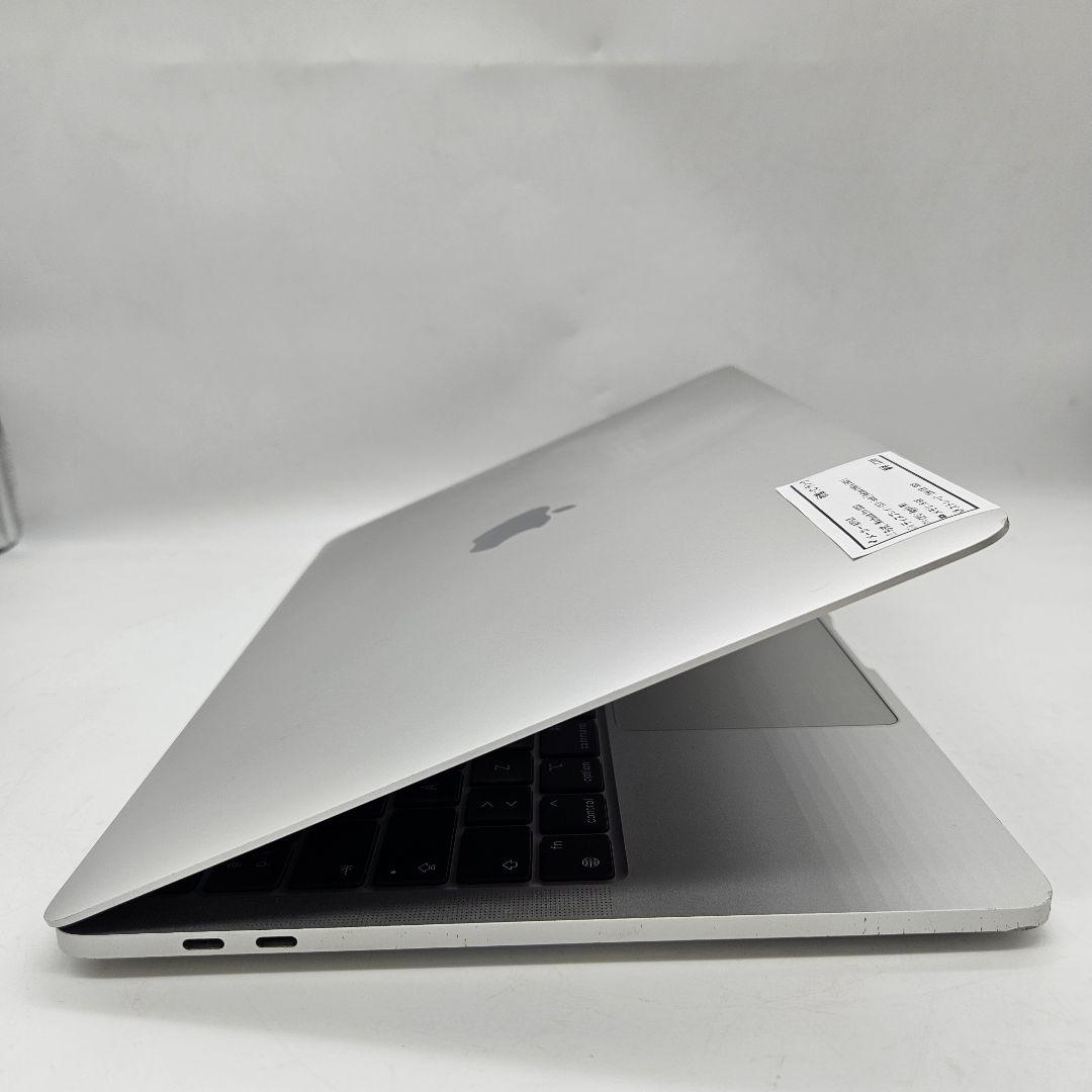 MacBook本体 Macook Pro 2020 | M1 | 8 GB | 256 GB