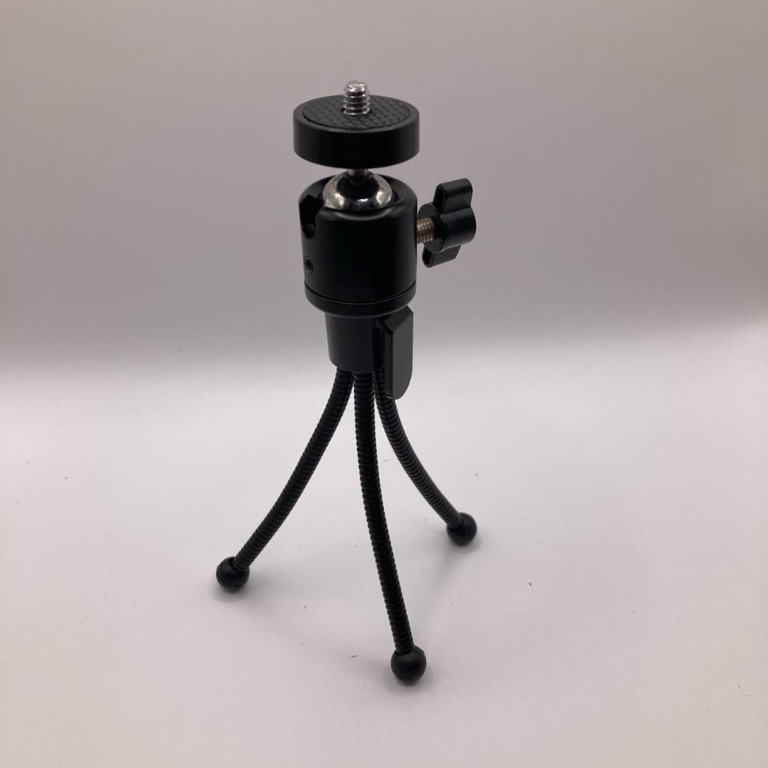 【美品】スマホ型プロジェクター　KABENI　カベーニ UENO-mono