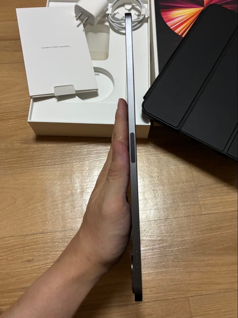 Akim-C 　ipad pro 11 インチ　第3世代 256gb