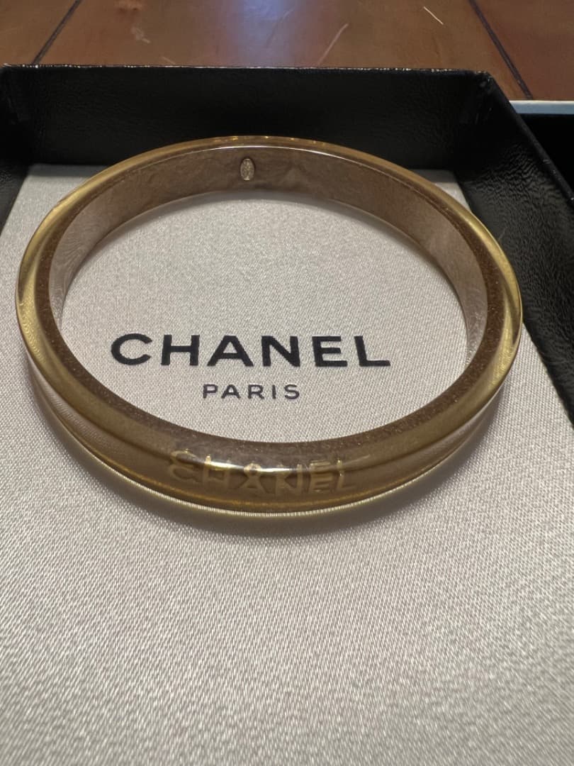 シャネル　CHANEL　バングル