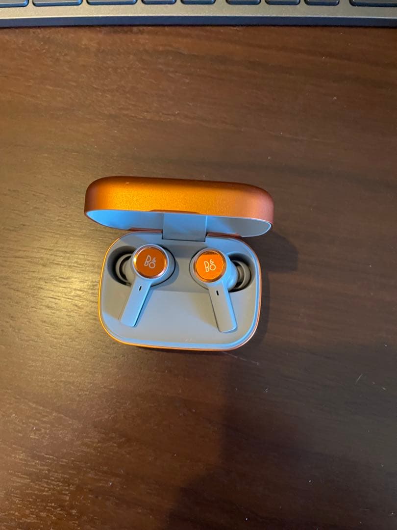 イヤホン Bang & Olufsen Beoplay Eleven