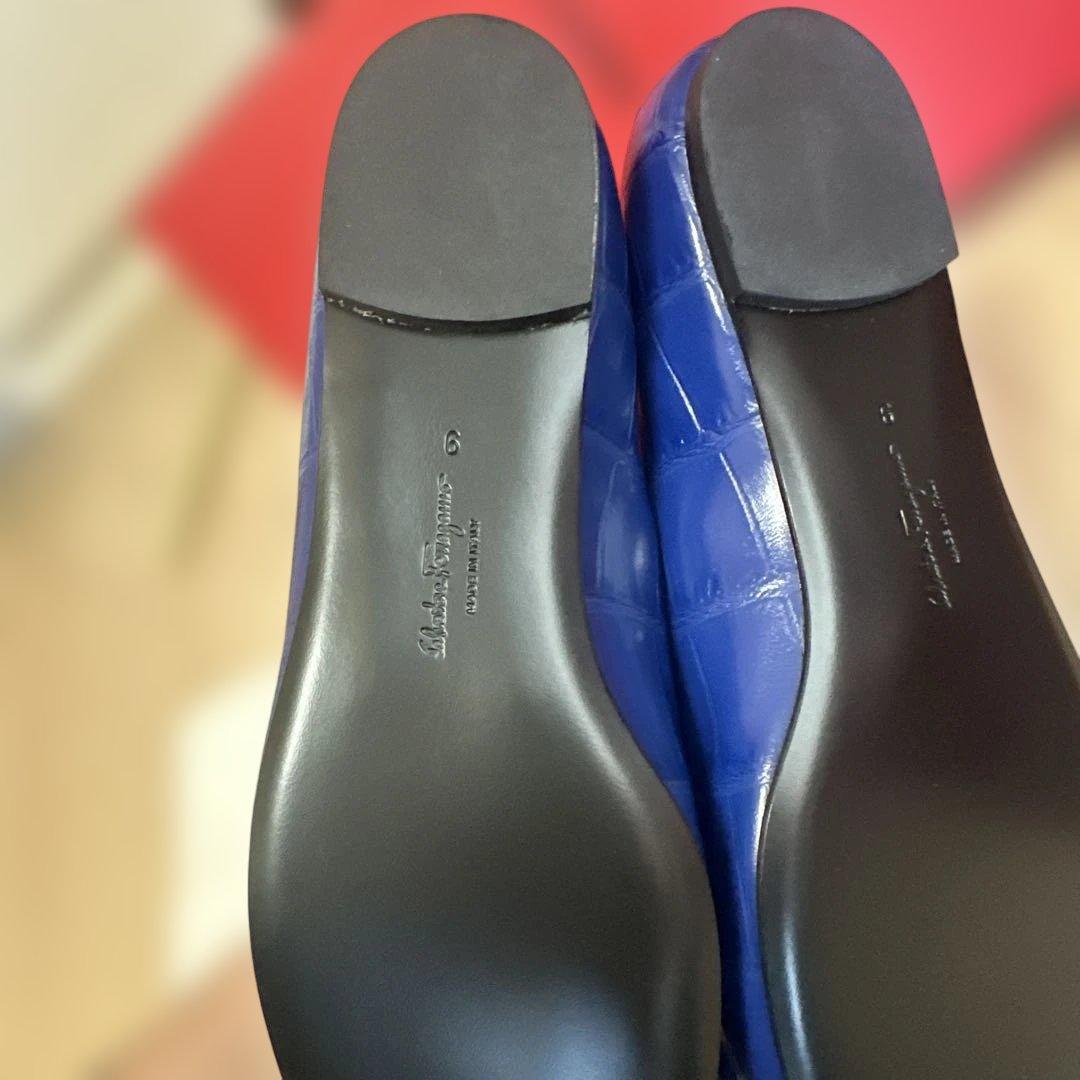 フェラガモフラットパンプスサイズ9