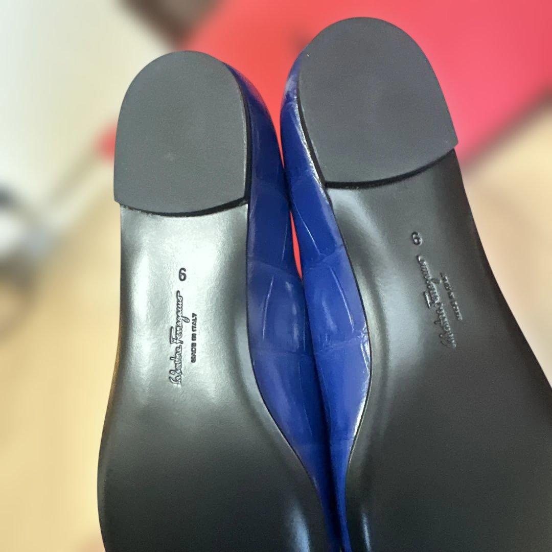 フェラガモフラットパンプスサイズ9