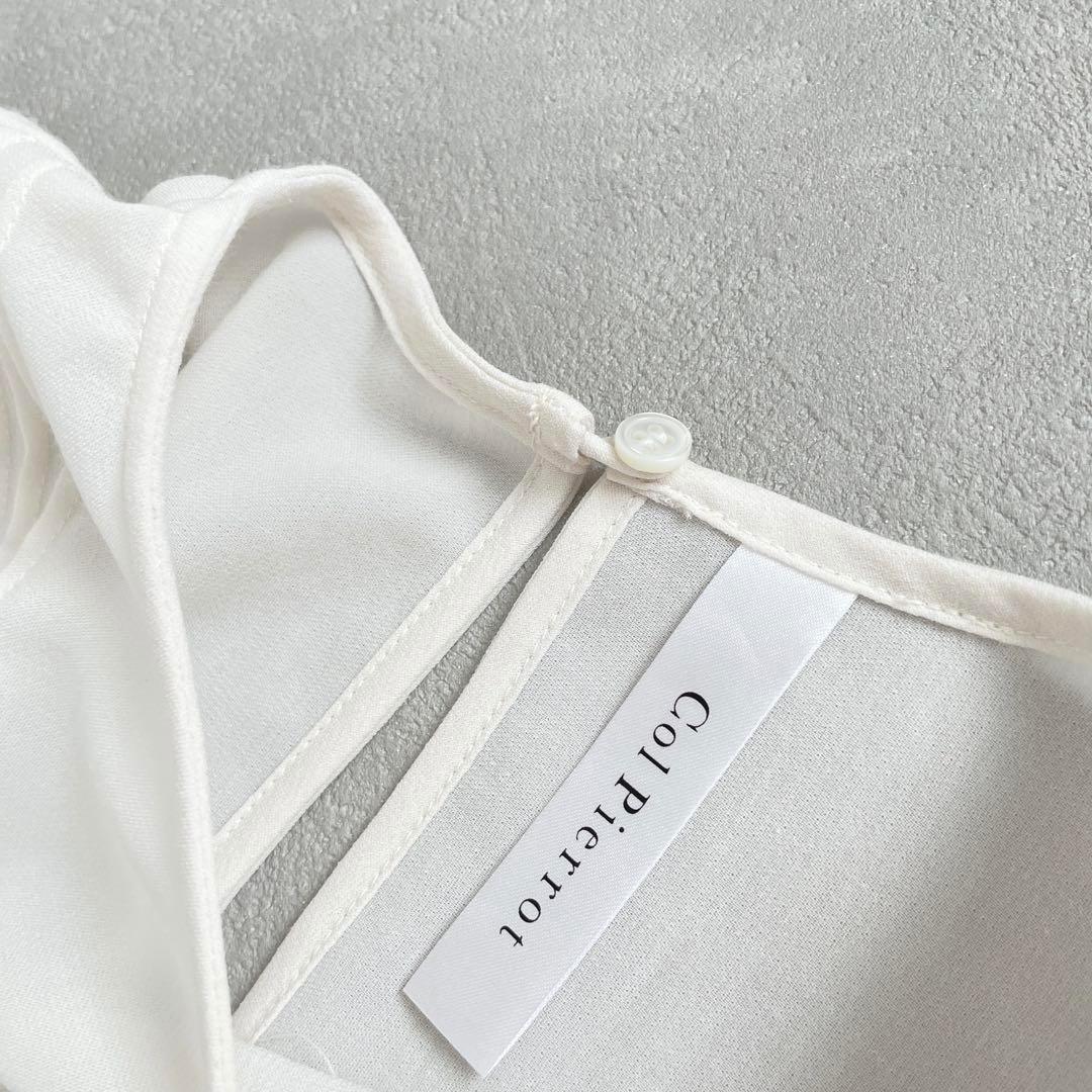 Col Pierrot × éclat コロピエロ　エクラ　フリル使いブラウス