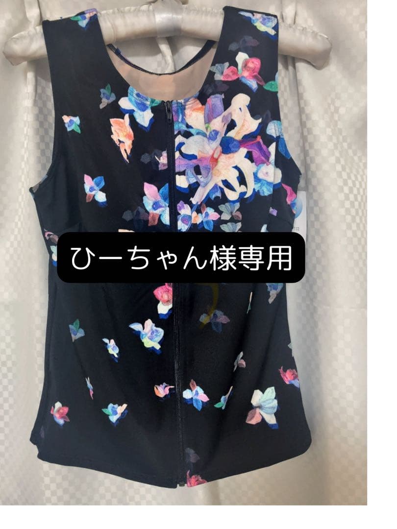 ひーちゃん　ワコールスイムウエア　スポーツ用水着 ノースリーブ花柄