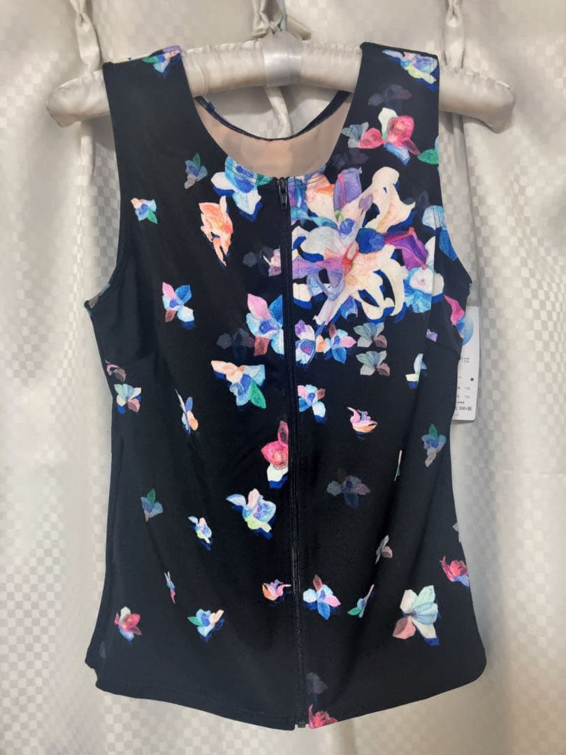 ひーちゃん　ワコールスイムウエア　スポーツ用水着 ノースリーブ花柄