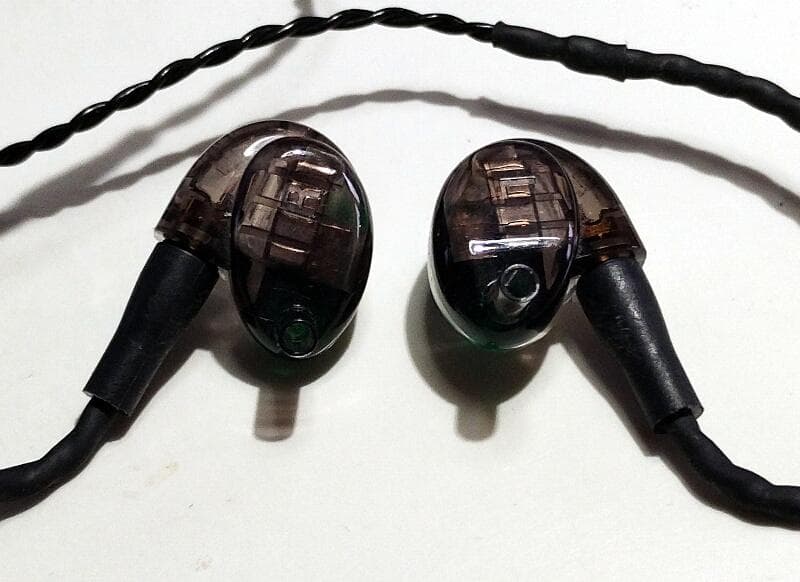 Westone AM Pro 30 イヤホン ■ 中古 使用少